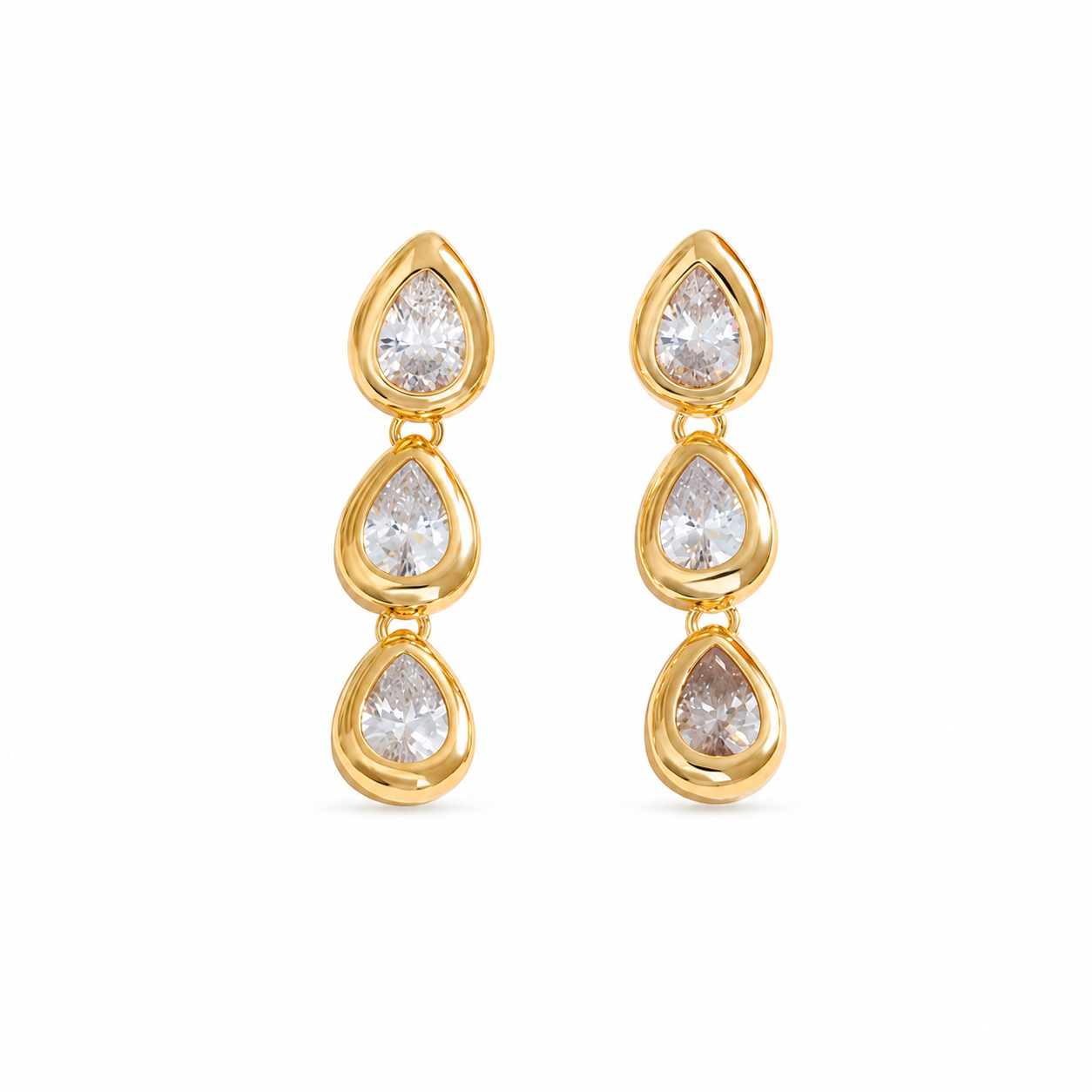 Brinco Três Gotas Cravejado Cascata Banhado a Ouro 18k